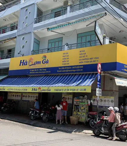 Khám Phá Cơm Gà Hà Nha Trang: Địa Chỉ, Menu & Đánh Giá Chi Tiết