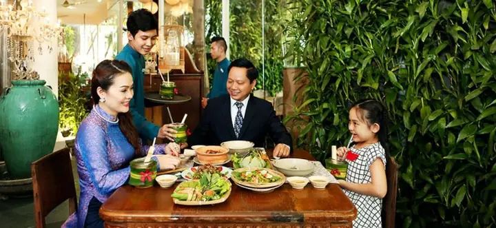 Khám Phá 12 Quán Cơm Ngon, Giá Hợp Lý Tại Quận 3 Cho Gia Đình Khám Phá 12 Quán Cơm Ngon, Giá Hợp Lý Tại Quận 3 Cho Gia Đình