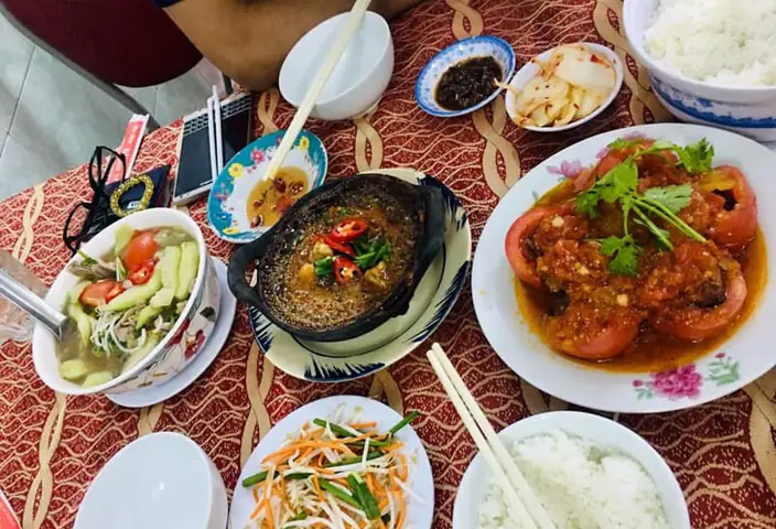 Top 5 Quán Cơm Ngon Nổi Tiếng Ở Nha Trang: Đánh Giá Chi Tiết Và Gợi Ý Lựa Chọn