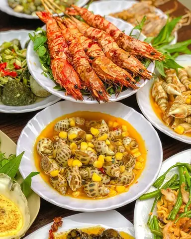 Khám Phá 12 Nhà Hàng Hải Sản Ngon Nhất Tp.hcm Dành Cho Tín Đồ Ẩm Thực