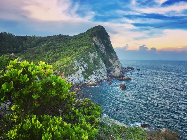 Quan Lạn 2 Ngày 1 Đêm: Lịch Trình, Chi Phí, Kinh Nghiệm