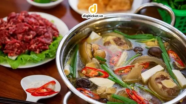 Khám Phá Lẩu Đuôi Bò Hạnh Nổ – Địa Chỉ, Thực Đơn & Giá Tốt