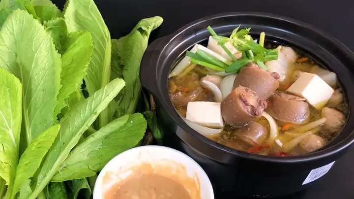 Khám Phá Lẩu Đuôi Bò Hạnh Nổ – Địa Chỉ, Thực Đơn & Giá Tốt