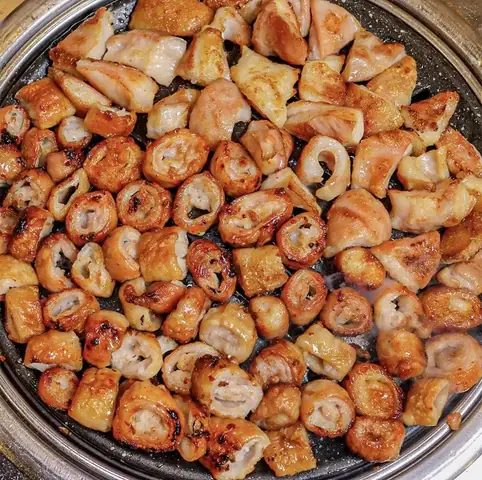 Khám Phá 10 Quán Lòng Bò Nướng Hàn Quốc Ngon Nhất Sài Gòn