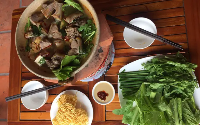Top 4 Quán Nhậu Bình Dân Quận 3: Đánh Giá Chi Tiết Từ Trải Nghiệm Thực Tế Top 4 Quán Nhậu Bình Dân Quận 3: Đánh Giá Chi Tiết Từ Trải Nghiệm Thực Tế