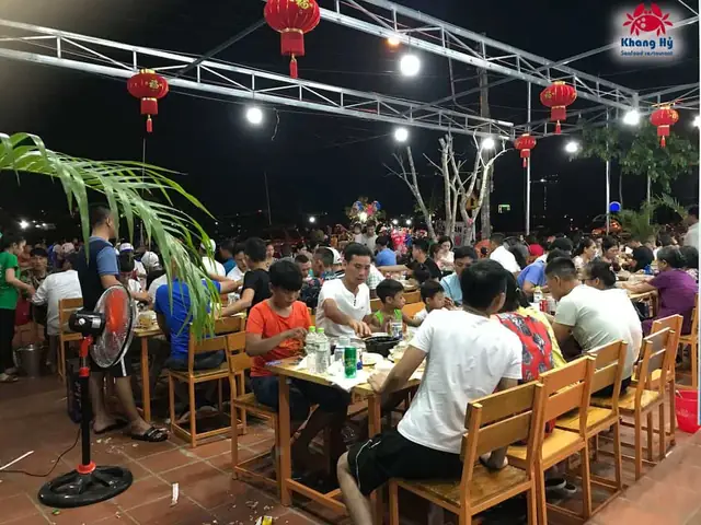 Khám Phá 12 Quán Hải Sản Bờ Kè Nha Trang Ngon, Giá Tốt