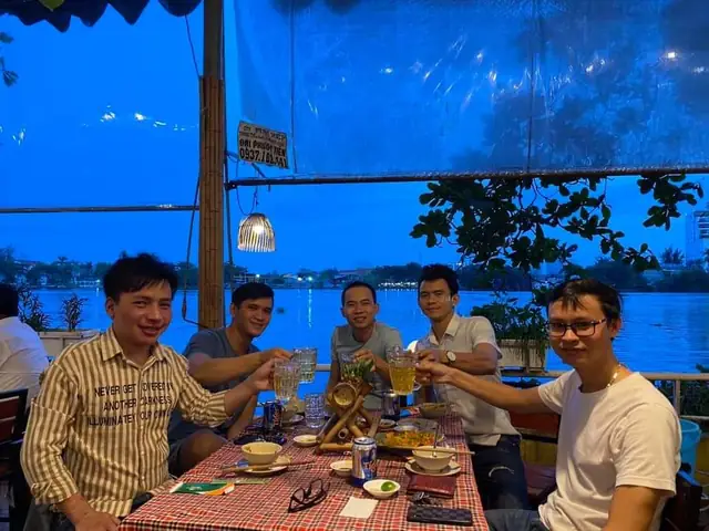 Quán Nhậu Bờ Sông Gò Vấp – Hướng Dẫn Chi Tiết Địa Điểm Ăn Uống, Không Gian Và Thực Đơn Quán Nhậu Bờ Sông Gò Vấp – Hướng Dẫn Chi Tiết Địa Điểm Ăn Uống, Không Gian Và Thực Đơn