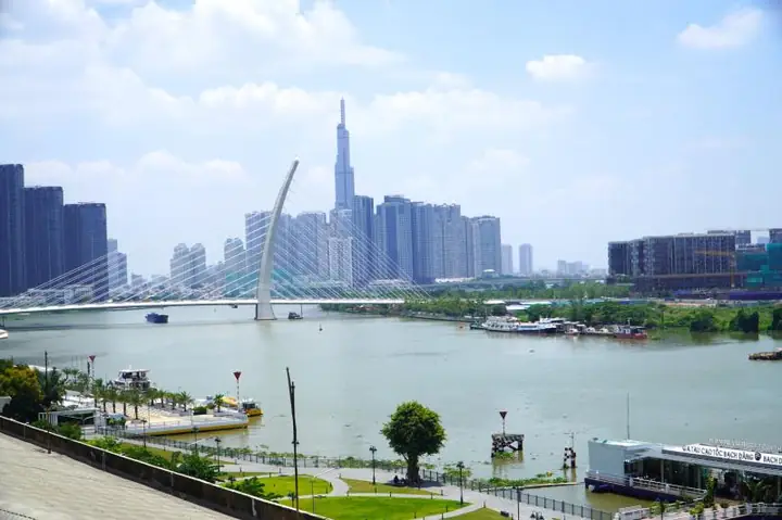 Đánh Giá Chi Tiết Quán Nhậu Bờ Sông Quận 2