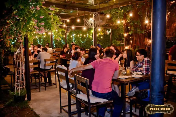 Khám Phá 15 Quán Nhậu Đêm Sài Gòn Hấp Dẫn Cho Buổi Tối Khám Phá 15 Quán Nhậu Đêm Sài Gòn Hấp Dẫn Cho Buổi Tối