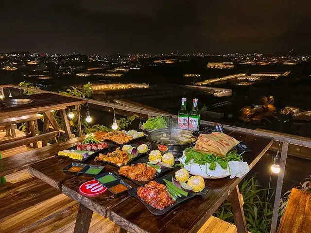 Khám Phá 25 Quán Nướng Đà Lạt Ngon, Giá Rẻ Và View Đẹp