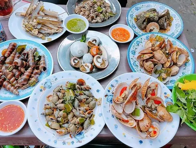 Khám Phá Top 10 Quán Ốc Ngon Quận 12 Cho Tín Đồ Hải Sản