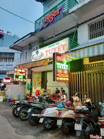 Hướng Dẫn Ăn Ốc Tuyết Dương Bá Trạc – Địa Chỉ, Thực Đơn & Mẹo Đặt Chỗ Hướng Dẫn Ăn Ốc Tuyết Dương Bá Trạc – Địa Chỉ, Thực Đơn & Mẹo Đặt Chỗ