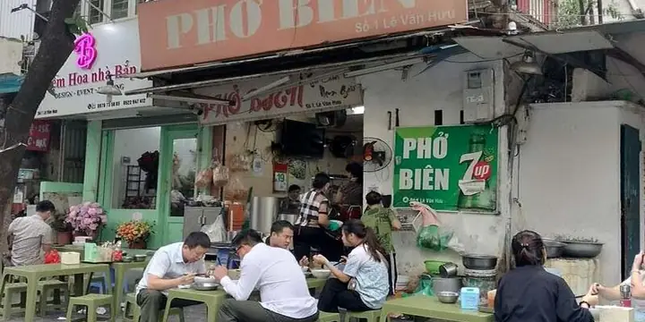 Đánh Giá Chi Tiết 5 Quán Phở Nổi Tiếng Ở Hà Nội: Bản Đồ Hương Vị Cho Thực Khách Khó Tính Đánh Giá Chi Tiết 5 Quán Phở Nổi Tiếng Ở Hà Nội: Bản Đồ Hương Vị Cho Thực Khách Khó Tính