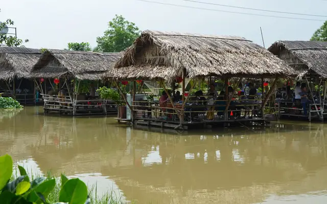 Khám Phá Vườn Thư Giãn – Nhà Hàng Sinh Thái Hàng Đầu Sài Gòn