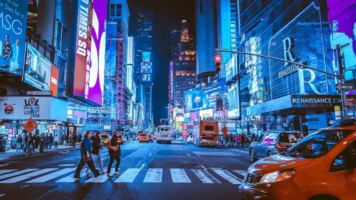 Quảng Trường Thời Đại: Thông Tin Và Trải Nghiệm Tại Manhattan