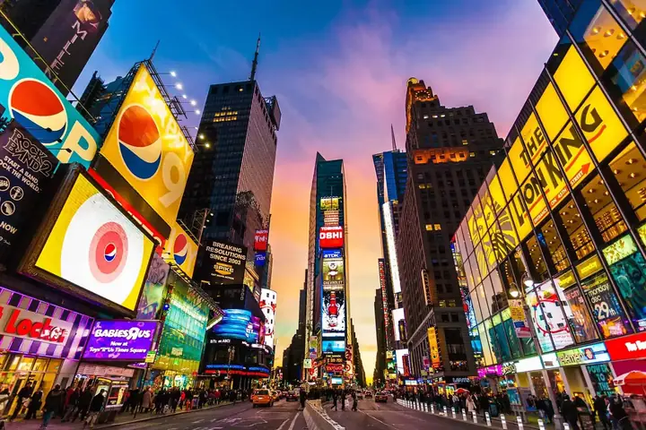 Quảng Trường Thời Đại: Thông Tin Và Trải Nghiệm Tại Manhattan