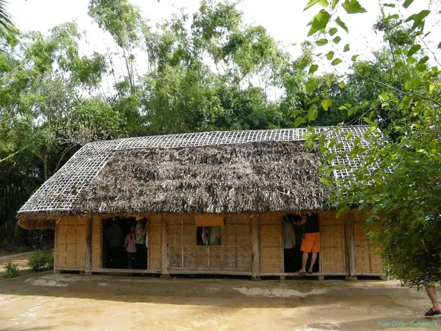Khám Phá Quê Ngoại Bác Hồ – Làng Hoàng Trù (làng Chùa) Khám Phá Quê Ngoại Bác Hồ – Làng Hoàng Trù (làng Chùa)