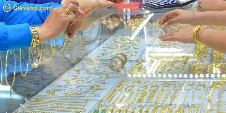 Quốc Trinh Hà Trung Tỷ Giá Là Gì? Hướng Dẫn Trải Nghiệm Ẩm Thực Quốc Trinh Hà Trung Tỷ Giá Là Gì? Hướng Dẫn Trải Nghiệm Ẩm Thực