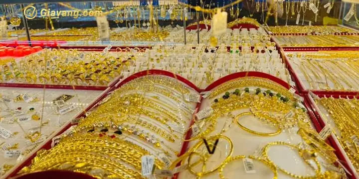 Quốc Trinh Hà Trung Tỷ Giá Là Gì? Hướng Dẫn Trải Nghiệm Ẩm Thực Quốc Trinh Hà Trung Tỷ Giá Là Gì? Hướng Dẫn Trải Nghiệm Ẩm Thực