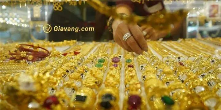 Quốc Trinh Hà Trung Tỷ Giá Là Gì? Hướng Dẫn Trải Nghiệm Ẩm Thực Quốc Trinh Hà Trung Tỷ Giá Là Gì? Hướng Dẫn Trải Nghiệm Ẩm Thực