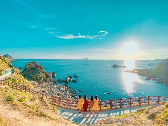 Khám Phá Du Lịch Quy Nhơn: 10 Điểm Đến Không Thể Bỏ Lỡ Khám Phá Du Lịch Quy Nhơn: 10 Điểm Đến Không Thể Bỏ Lỡ
