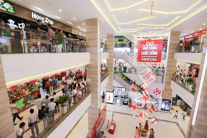 Khám Phá Mọi Trò Chơi Ở Khu Vui Chơi Royal City Cho Gia Đình