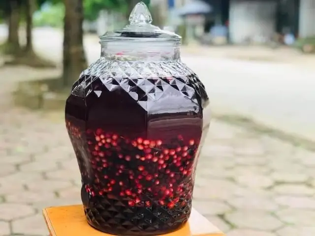 Hướng Dẫn Chi Tiết Cách Ngâm Rượu Ngô Chuẩn Vị Tây Bắc