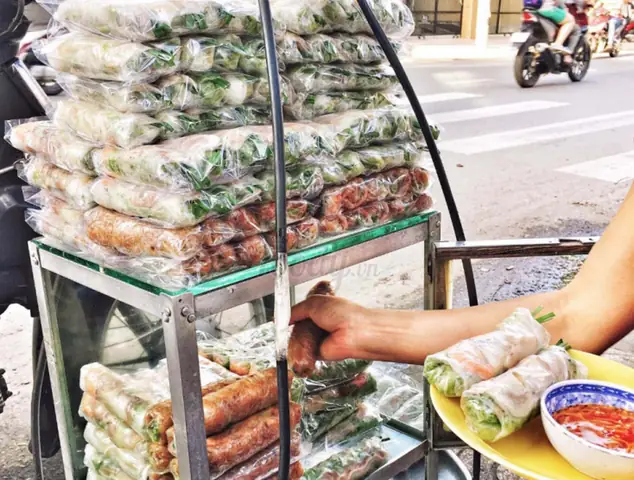 Sài Gòn Có Món Gì Ngon? Khám Phá 5 Đặc Sản Đã Được Công Nhận