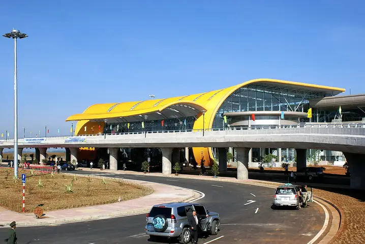Địa Chỉ, Cách Di Chuyển Và Lưu Ý Khi Tới Sân Bay Liên Khương