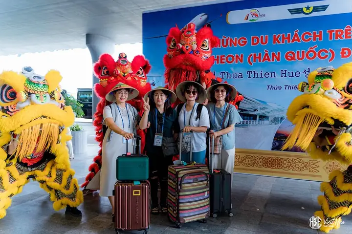 Sân Bay Quốc Tế Phú Bài Huế: Cập Nhật Chi Tiết Các Đường Bay Quốc Tế & Tác Động Thực Tế Đến Du Lịch Sân Bay Quốc Tế Phú Bài Huế: Cập Nhật Chi Tiết Các Đường Bay Quốc Tế & Tác Động Thực Tế Đến Du Lịch