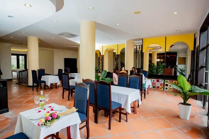 Sea And Sand Hotel Hội An: Đánh Giá Toàn Diện Từ Du Khách Thực Tế