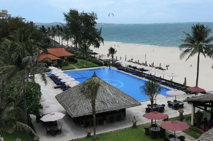 Seahorse Resort & Spa Mũi Né: Đánh Giá Chi Tiết Từ Góc Nhìn Du Khách Thực Tế Seahorse Resort & Spa Mũi Né: Đánh Giá Chi Tiết Từ Góc Nhìn Du Khách Thực Tế
