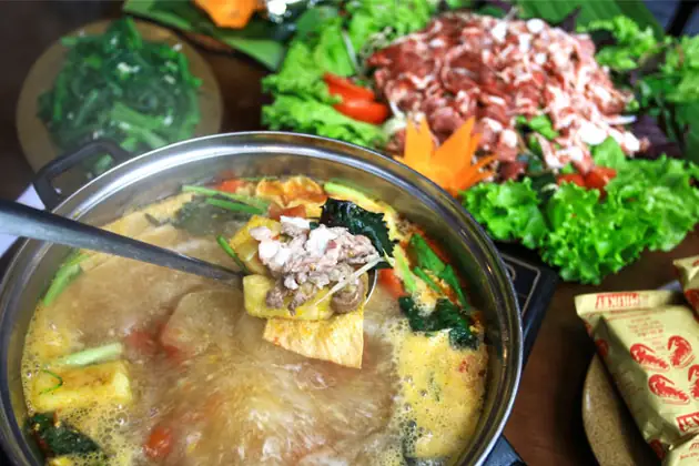 Đánh Giá Chi Tiết Set Lẩu Riêu Cua Bắp Bò Tại Nhà Hàng Góc Quê: Trải Nghiệm Ẩm Thực Đậm Chất Quê Hương Đánh Giá Chi Tiết Set Lẩu Riêu Cua Bắp Bò Tại Nhà Hàng Góc Quê: Trải Nghiệm Ẩm Thực Đậm Chất Quê Hương