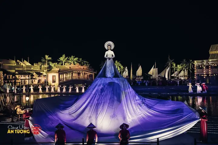 Khám Phá Show Ký Ức Hội An: Lịch, Giá Vé & Trải Nghiệm