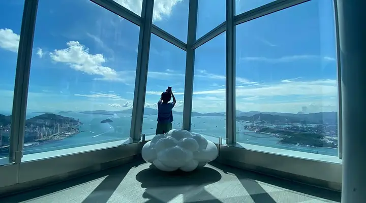 Khám Phá Sky100 Observation Deck – Hướng Dẫn Du Khách