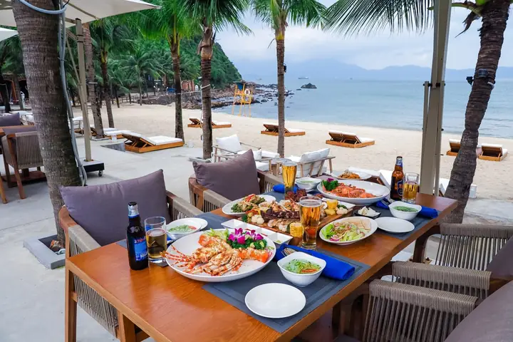 Số 1 Yết Kiêu Đà Nẵng: Đặc Sắc Từ Lòng Tay Đến Từ Trái Cây Số 1 Yết Kiêu Đà Nẵng: Đặc Sắc Từ Lòng Tay Đến Từ Trái Cây
