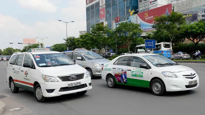 Danh Sách Số Điện Thoại Taxi Hà Nội + Giá Cước Tham Khảo Danh Sách Số Điện Thoại Taxi Hà Nội + Giá Cước Tham Khảo