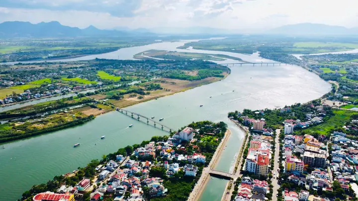 Khám Phá Sông Thu Bồn – Dòng Sông Lịch Sử Và Du Lịch Của Quảng Nam