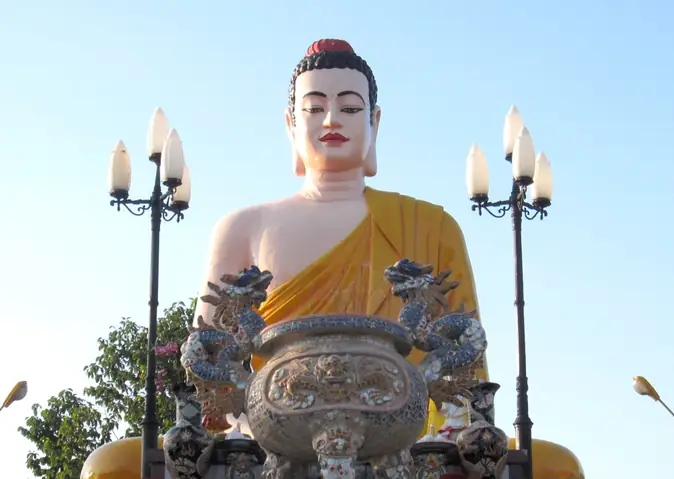 Sự Tích Chùa Phật Cô Đơn: Lịch Sử, Ý Nghĩa Và Những Điều Thú Vị Bạn Cần Biết Sự Tích Chùa Phật Cô Đơn: Lịch Sử, Ý Nghĩa Và Những Điều Thú Vị Bạn Cần Biết