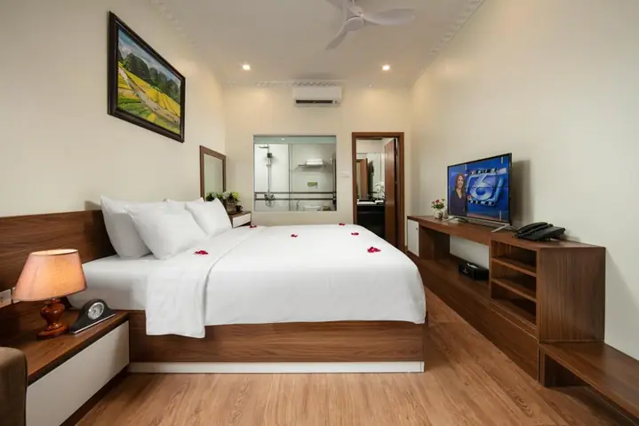 Đánh Giá Chi Tiết Tam Coc Holiday Hotel & Villa: Nơi Nghỉ Dưỡng Lý Tưởng Giữa Lòng Ninh Bình Đánh Giá Chi Tiết Tam Coc Holiday Hotel & Villa: Nơi Nghỉ Dưỡng Lý Tưởng Giữa Lòng Ninh Bình