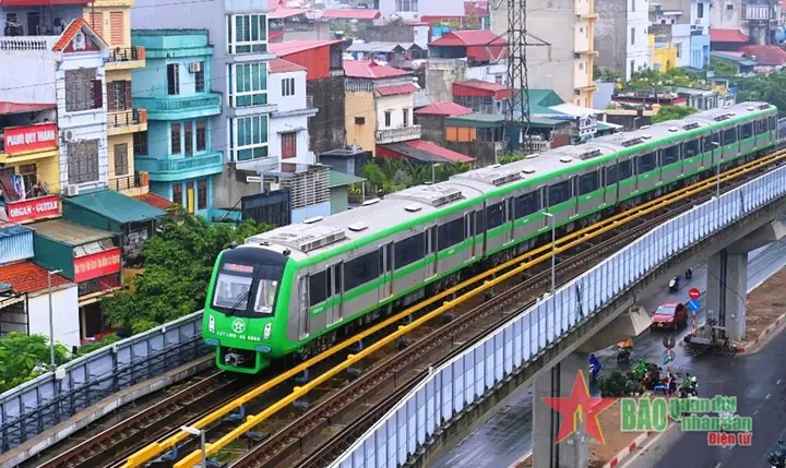 Cẩm Nang Du Lịch Tàu Đường Sắt Cát Linh Hà Đông Cho Người Mới Cẩm Nang Du Lịch Tàu Đường Sắt Cát Linh Hà Đông Cho Người Mới