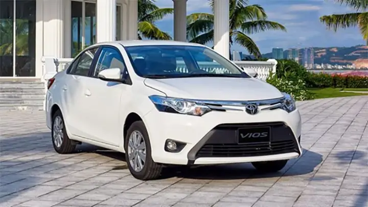 So Sánh Giá Và Dịch Vụ Taxi Sân Bay Phù Cát Cho Khách Du Lịch