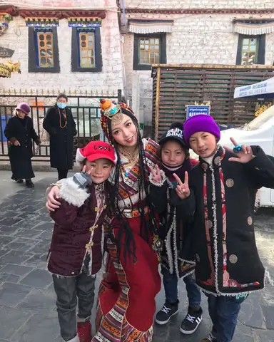Tây Tạng Có Thuộc Trung Quốc Không? Giải Đáp Toàn Diện Về Vị Trí, Lịch Sử Và Quan Hệ Chính Trị Tây Tạng Có Thuộc Trung Quốc Không? Giải Đáp Toàn Diện Về Vị Trí, Lịch Sử Và Quan Hệ Chính Trị