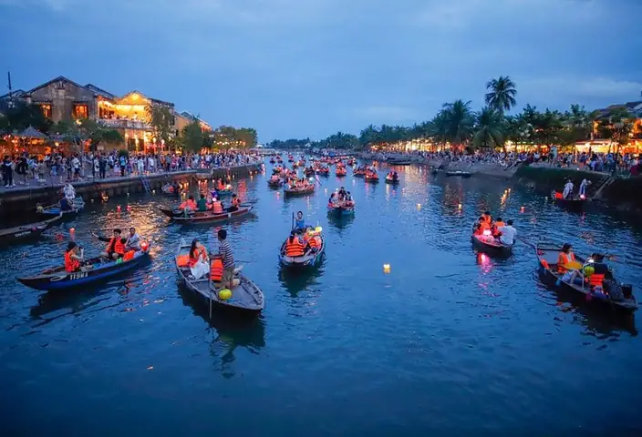 Thả Đèn Hoa Đăng Hội An: Hướng Dẫn Trải Nghiệm & Ý Nghĩa Văn Hóa Thả Đèn Hoa Đăng Hội An: Hướng Dẫn Trải Nghiệm & Ý Nghĩa Văn Hóa