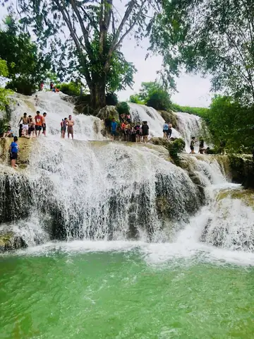 Cẩm Nang Thác Trăng Tân Lạc Hòa Bình: Địa Điểm Tránh Nóng Hoàn Hảo