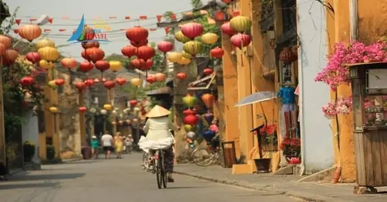 Cẩm Nang Tham Quan Hội An 1 Ngày Trọn Vẹn: Lịch Trình, Mẹo Và Kinh Nghiệm Thực Tế Cẩm Nang Tham Quan Hội An 1 Ngày Trọn Vẹn: Lịch Trình, Mẹo Và Kinh Nghiệm Thực Tế