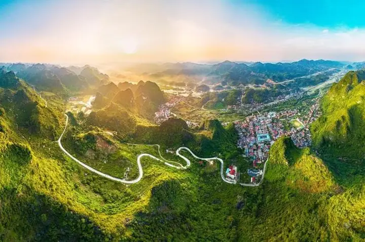 Khám Phá 12 Địa Điểm Du Lịch Miền Bắc Tháng 10 Cho Du Khách