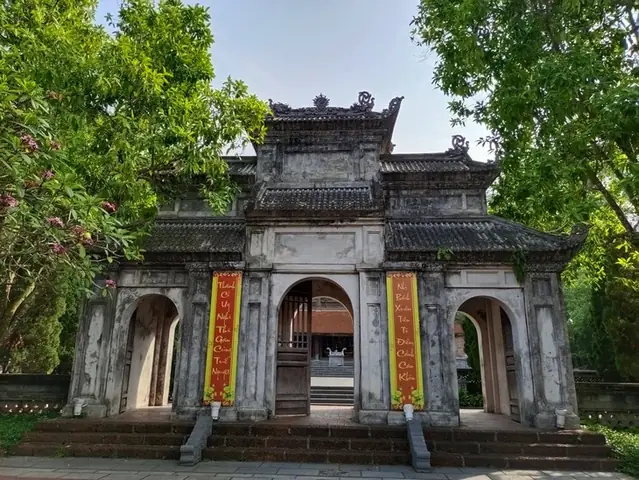 Thành Cổ Sơn Tây Có Gì? Khám Phá Di Sản Văn Hoá Và Lịch Sử Của Khu Di Tích Thành Cổ Sơn Tây Có Gì? Khám Phá Di Sản Văn Hoá Và Lịch Sử Của Khu Di Tích