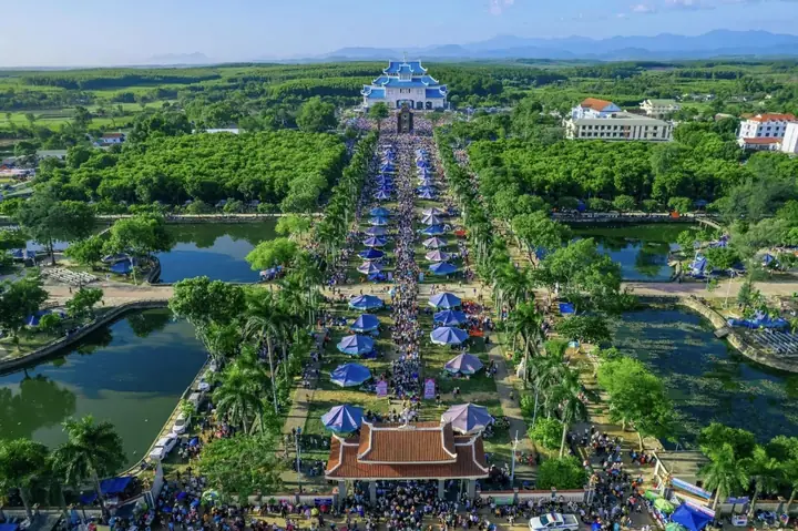 Khám Phá Thánh Địa La Vang: Hành Hương, Lịch Sử Và Trải Nghiệm Khám Phá Thánh Địa La Vang: Hành Hương, Lịch Sử Và Trải Nghiệm