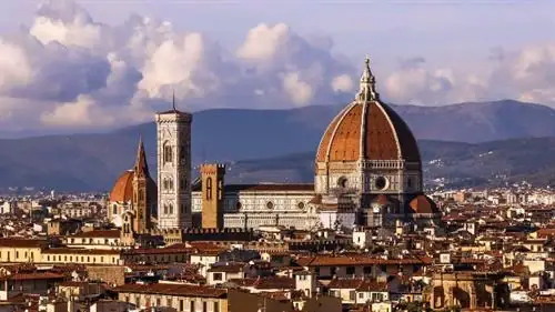 Khám Phá Lịch Sử Và Kiến Trúc Nhà Thờ Santa Maria Del Fiore